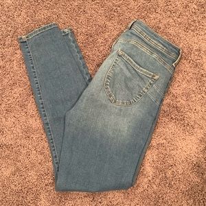 Forever21 Push Up Skinny Jean size 31